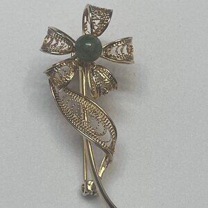 Vintage Gold Filigree Flower Brooch with Green Jade Center